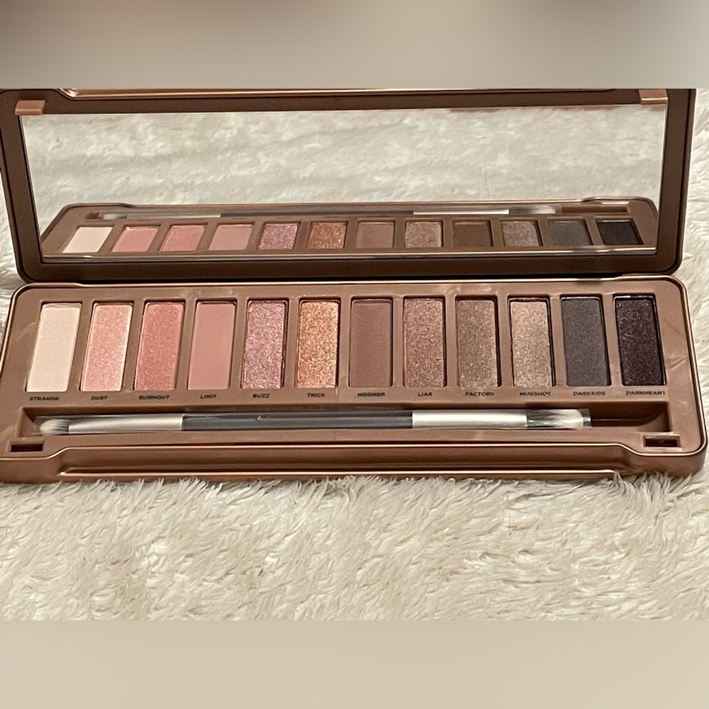 Never Used! Urban Decay Urban Decay Naked3 Eyeshadow Palette